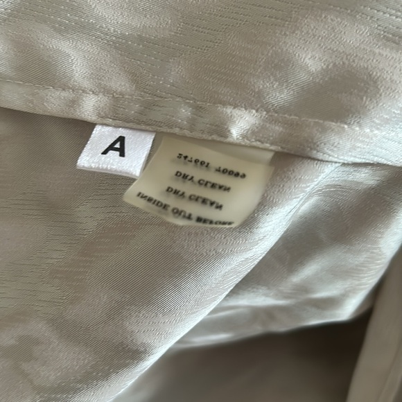 Ann Taylor wrap around blouse ( box E) - Picture 6 of 6